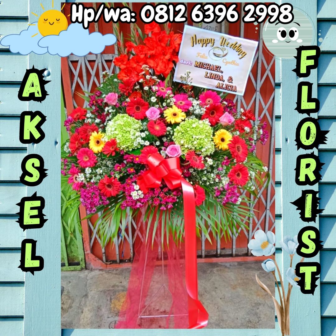 Standing Flower Pernikahan ke Hotel Emerald Garden Medan